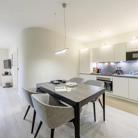 Boddenluemmel In Der Seefahrtschule Apartment