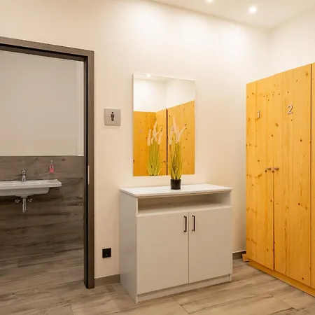 Boddenluemmel In Der Seefahrtschule